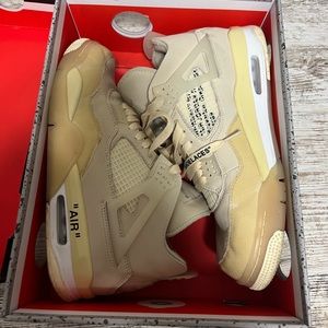Off-White Air Jordan 4 Retro "Sail" Size 11